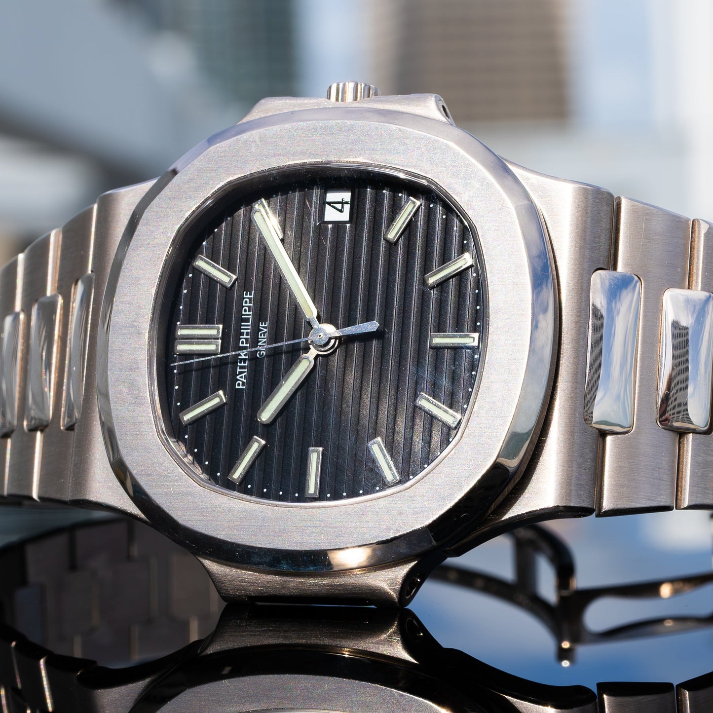 Patek Philippe Nautilus 3700/11 Vintage 'Tiffany & Co.' Limited Edition (1986)