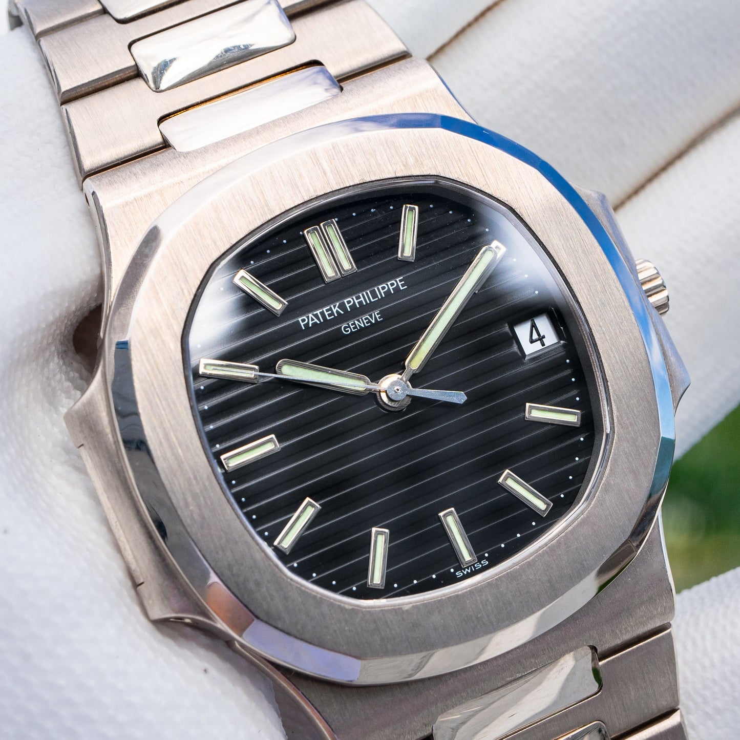 Patek Philippe Nautilus 3700/11 Vintage 'Tiffany & Co.' Limited Edition (1986)
