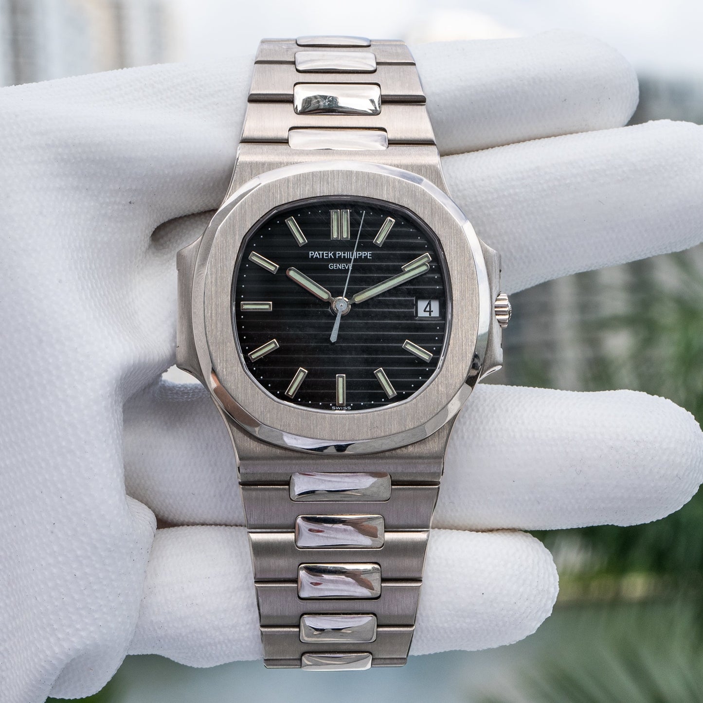 Patek Philippe Nautilus 3700/11 Vintage 'Tiffany & Co.' Limited Edition (1986)