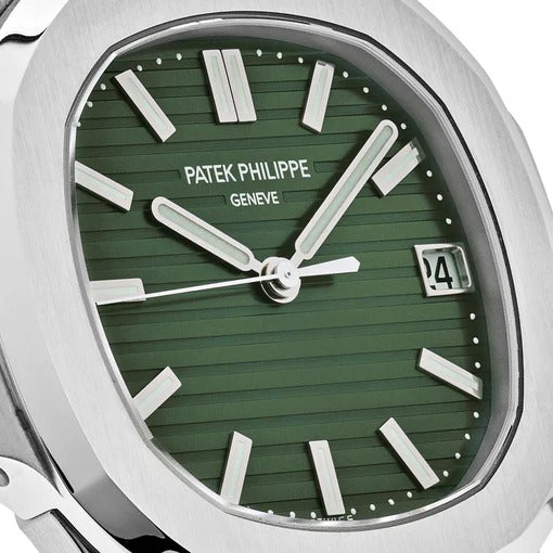 Patek Philippe Nautilus Green Dial Date Display Silver Stainless Steel Chain